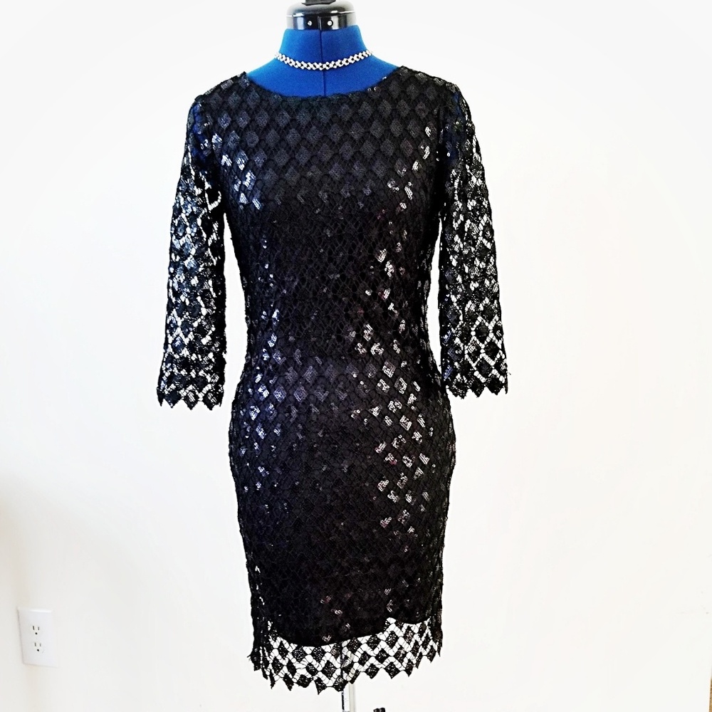 🌺SALE🌺 Chelsea & Violet black lace sequins dress